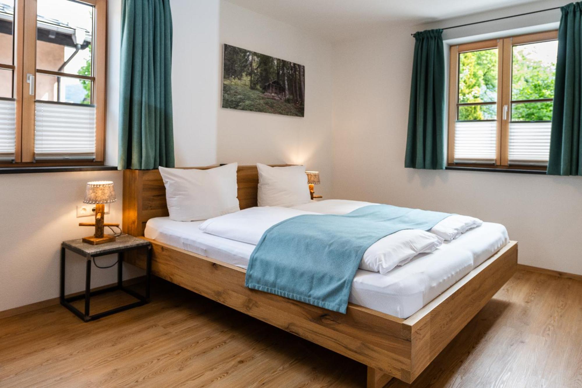 Ferienwohnungen Zober Am Muehlbach Oberammergau Esterno foto